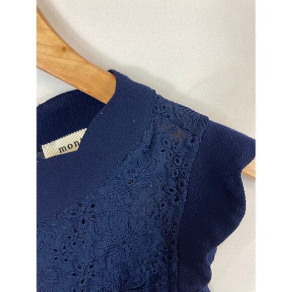 Monteau Scallop Lace Navy Blouse Size Small - Picture 2 of 6